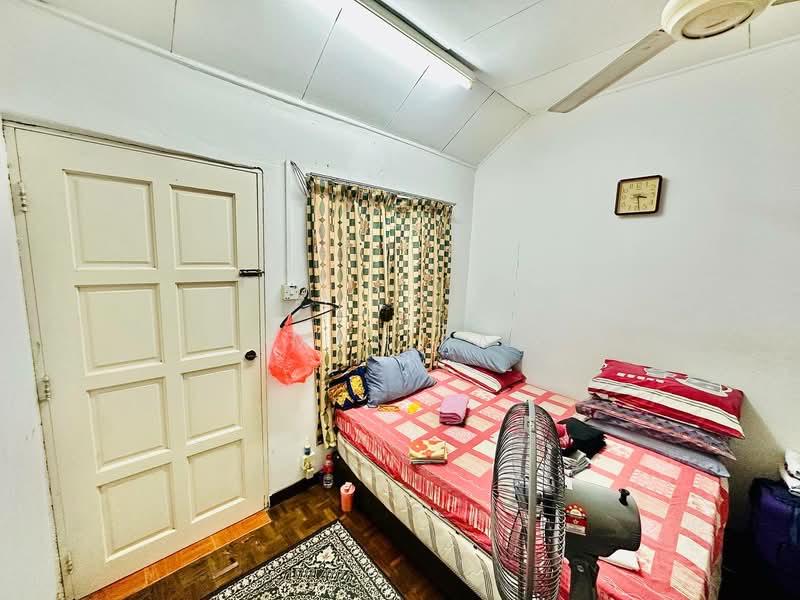 2-storey Terraced House for Sale in Alam Damai (Cheras) - Luqman Ramli - Bedroom - PropertyGuru.com.my