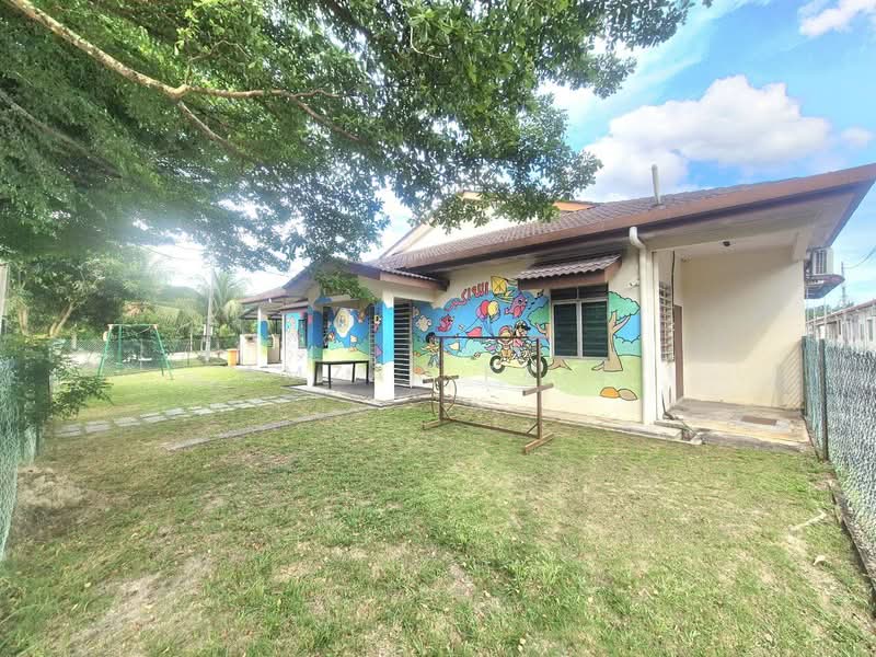 Rumah Teres 1 Tingkat untuk Dijual di Taman Semenyih Permai (Semenyih) - Amzar Faiz - PropertyGuru.com.my