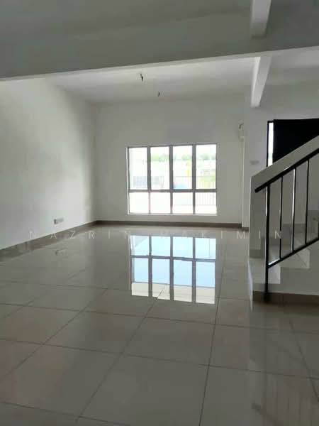 Terraced House for Sale in Tamansari (Rawang) - Nazrin Hakimin - Living Room - PropertyGuru.com.my