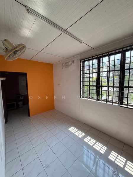 Rumah Teres 2 Tingkat untuk Dijual di Taman Arkid (Menglembu) - Joseph Wong - PropertyGuru.com.my