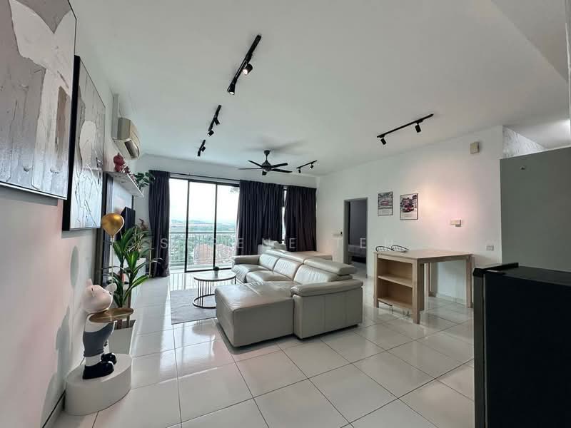 Servis Apartment untuk Dijual di The Sky Executive Suites - Serene Teh - Living Room - PropertyGuru.com.my