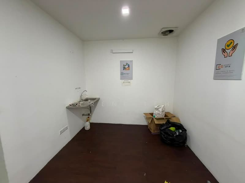 Shop for Rent in Taman Molek (Johor Bahru) - Serene Teh - Interior - PropertyGuru.com.my
