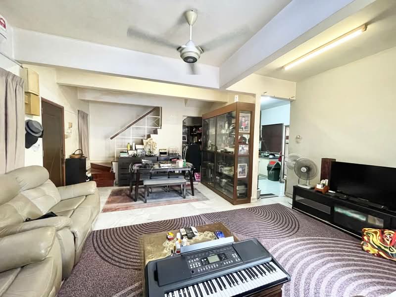 Rumah Teres 2 Tingkat untuk Dijual di Usj 12 (Subang Jaya) - Amzar Faiz - PropertyGuru.com.my