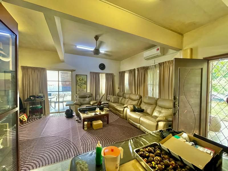 Rumah Teres 2 Tingkat untuk Dijual di Usj 12 (Subang Jaya) - Amzar Faiz - PropertyGuru.com.my
