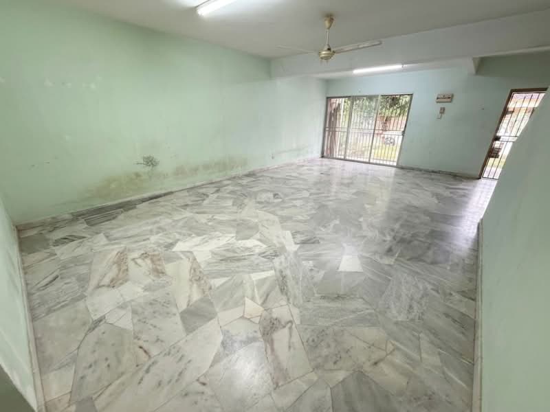 2-storey Terraced House for Sale in Bandar Damai Perdana (Cheras) - Danilo Lim - Living Room - PropertyGuru.com.my