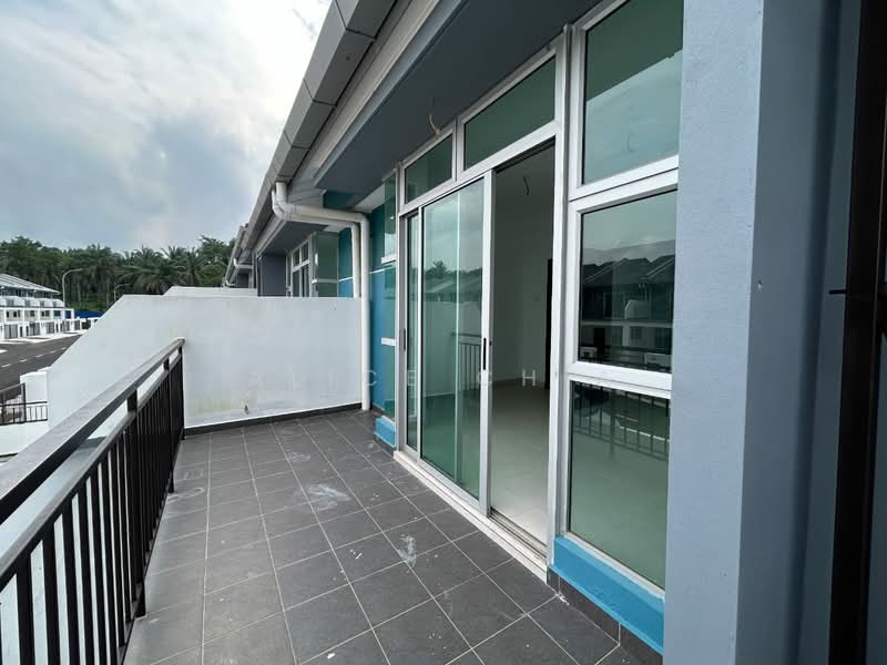 2-storey Terraced House for Sale in Taman Pulai Mutiara (Iskandar Puteri (Nusajaya)) - Alice Chia - Balcony - PropertyGuru.com.my