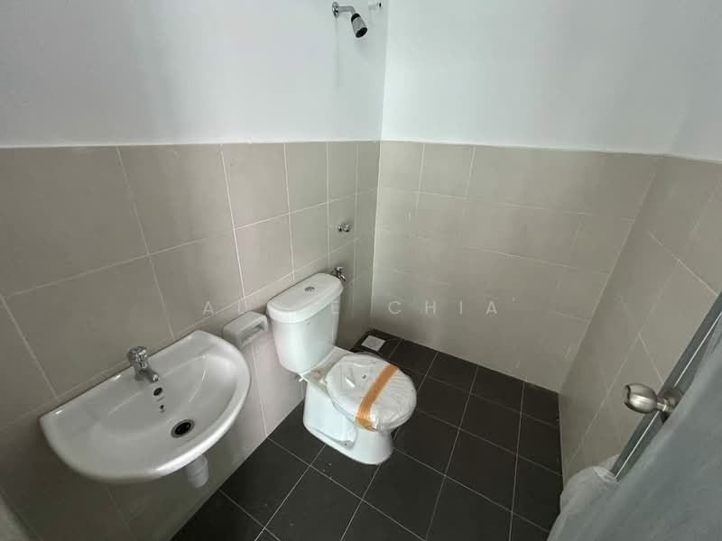 2-storey Terraced House for Sale in Taman Pulai Mutiara (Iskandar Puteri (Nusajaya)) - Alice Chia - Bathroom - PropertyGuru.com.my