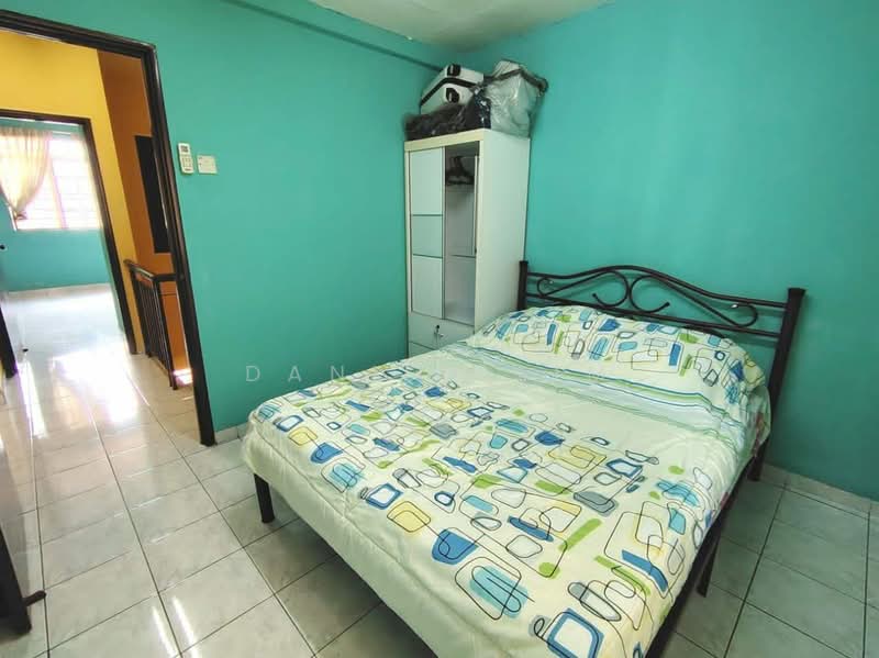 2-storey Terraced House for Sale in Bandar Damai Perdana (Cheras) - Danilo Lim - Bedroom - PropertyGuru.com.my