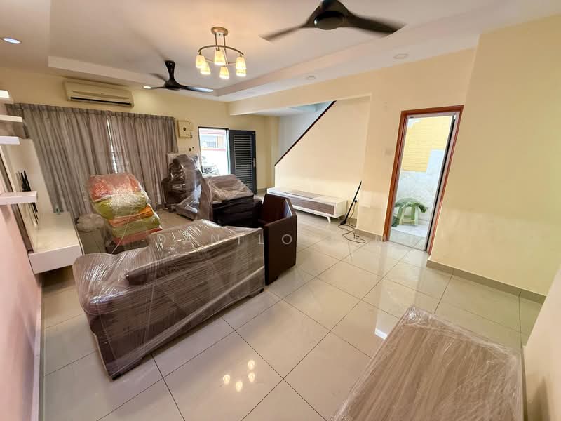 Rumah Teres 2 Tingkat untuk Dijual di Bandar Damai Perdana (Cheras) - Danilo Lim - Living Room - PropertyGuru.com.my