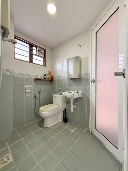 Rumah Teres 2 Tingkat untuk Dijual di Bandar Damai Perdana (Cheras) - Danilo Lim - Bathroom - PropertyGuru.com.my