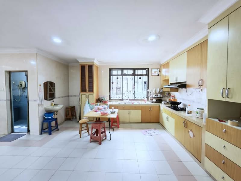 2-storey Terraced House for Sale in Taman Desa Tebrau (Tebrau) - Karl Lim - Kitchen - PropertyGuru.com.my