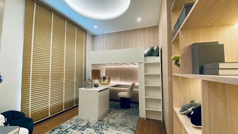 Service Residence for Sale at Sea Crestz @ Kuantan Waterfront Resort City - Fatma Hani Hussin - Bedroom - PropertyGuru.com.my