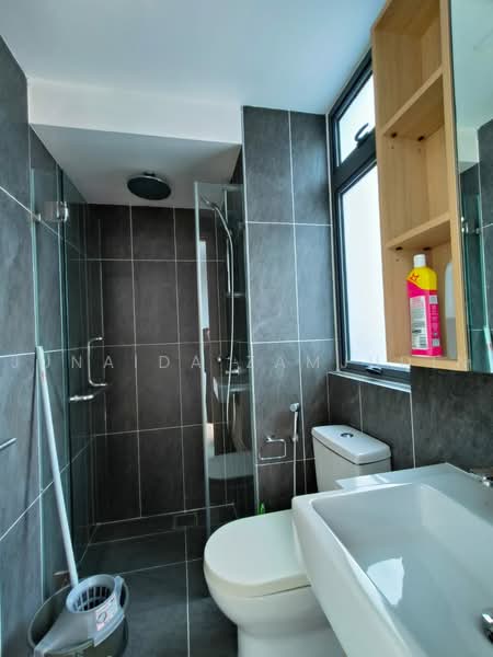 Servis Apartment untuk Dijual di The Colony @ KLCC - Junaida Zamjudin - Bathroom - PropertyGuru.com.my