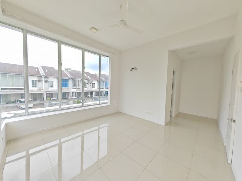 2-storey Terraced House for Sale in Tropicana Heights (Kajang) - Mac Chong - Living Room - PropertyGuru.com.my