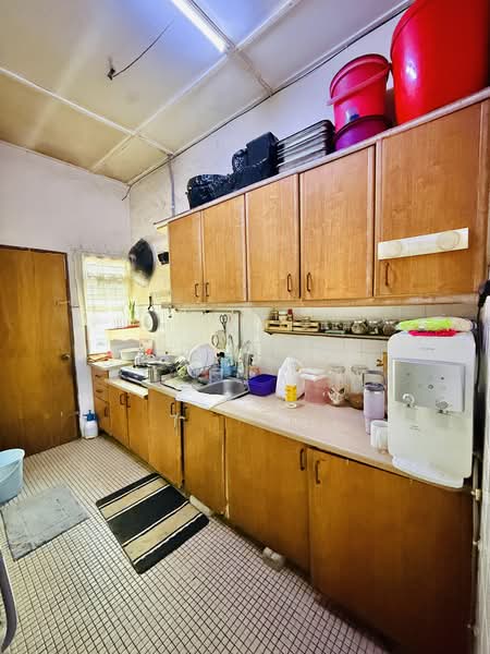 1-storey Terraced House for Sale in Kajang (Selangor) - Calvin Kok - Kitchen - PropertyGuru.com.my