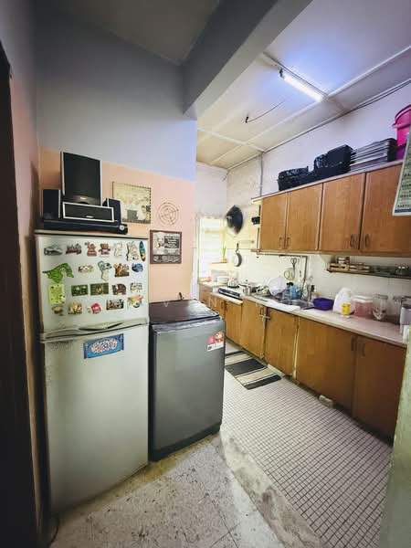 1-storey Terraced House for Sale in Kajang (Selangor) - Calvin Kok - Kitchen - PropertyGuru.com.my