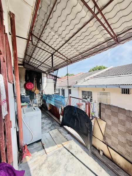 1-storey Terraced House for Sale in Kajang (Selangor) - Calvin Kok - Exterior - PropertyGuru.com.my