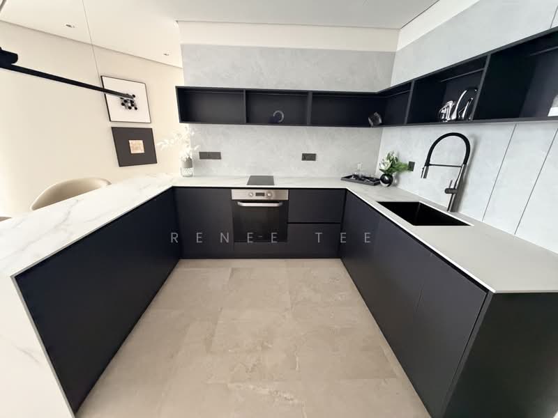 Kondominium untuk Dijual di Condominium @ The Troika - Renee Tee - PropertyGuru.com.my