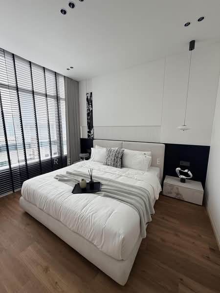 Kondominium untuk Dijual di Condominium @ The Troika - Renee Tee - PropertyGuru.com.my