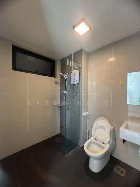Service Residence for Sale at The Raffles Suites - Karen Heng - Bathroom  - PropertyGuru.com.my