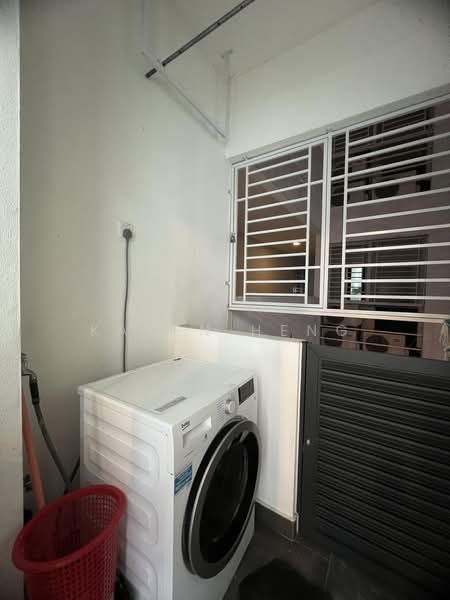 Service Residence for Sale at The Raffles Suites - Karen Heng - Yard - PropertyGuru.com.my