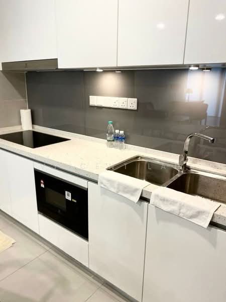 Kondominium untuk Dijual di ALIX Residences - Vincent Lau - Kitchen - PropertyGuru.com.my