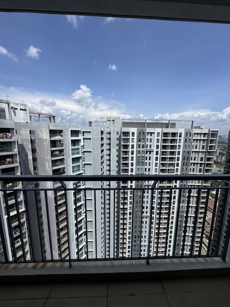 Condominium for Rent at The Henge - Jeffrey Tham - PropertyGuru.com.my