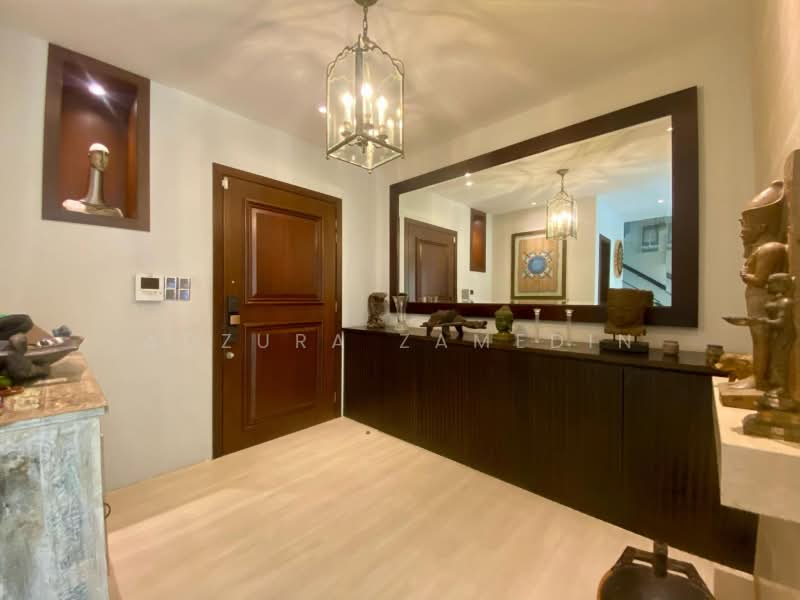 Bungalow House for Sale in Mutiara Seputeh (Seputeh) - Adzura Zamedin - Entrance - PropertyGuru.com.my