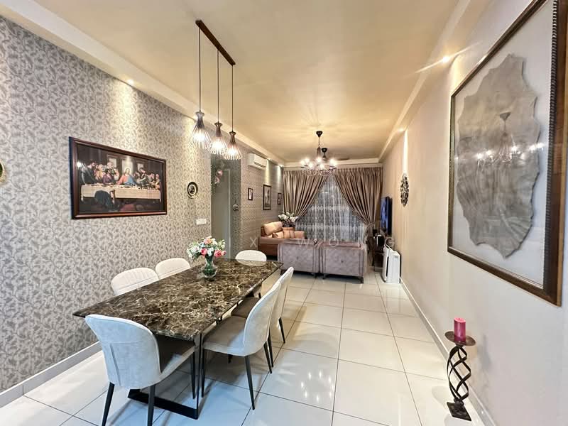 Servis Apartment untuk Dijual di D'Aman Residences @ Puchong - Felix Wong - Living Room - PropertyGuru.com.my
