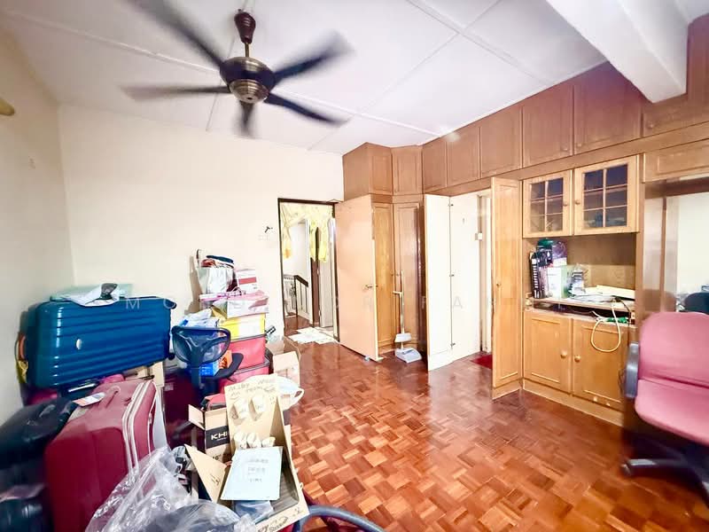 Rumah Teres 2 Tingkat untuk Dijual di Taman Mega Jaya (Ampang) - Mohd Nor Fahmi - Living Room - PropertyGuru.com.my