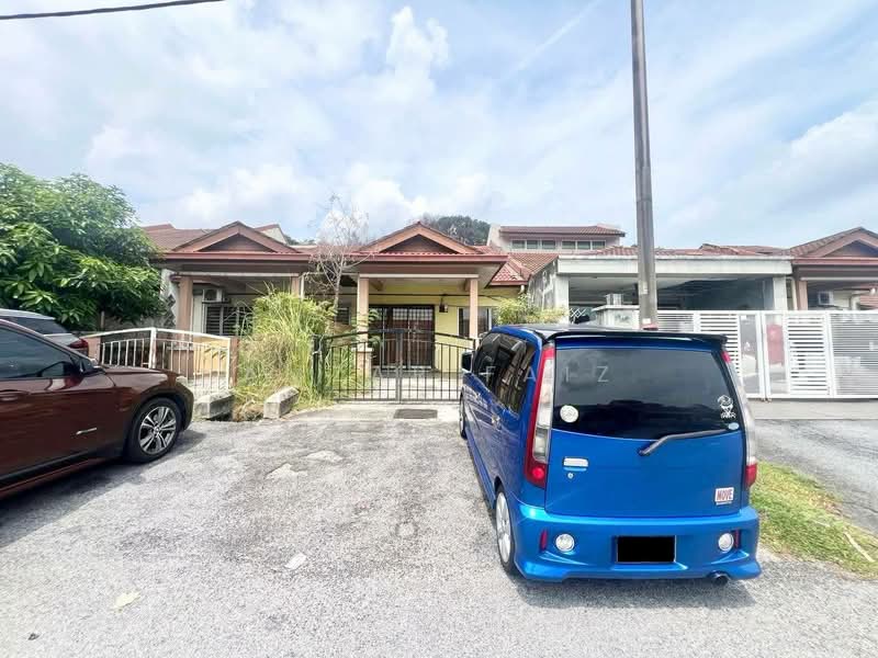 1-storey Terraced House for Sale in Taman Puncak Jalil (Seri Kembangan) - Amzar Faiz - PropertyGuru.com.my