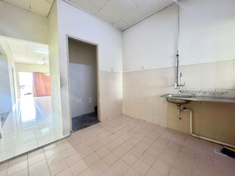 1-storey Terraced House for Sale in Taman Puncak Jalil (Seri Kembangan) - Amzar Faiz - PropertyGuru.com.my