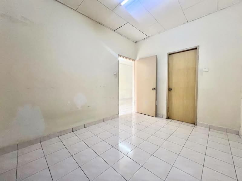 1-storey Terraced House for Sale in Taman Puncak Jalil (Seri Kembangan) - Amzar Faiz - PropertyGuru.com.my