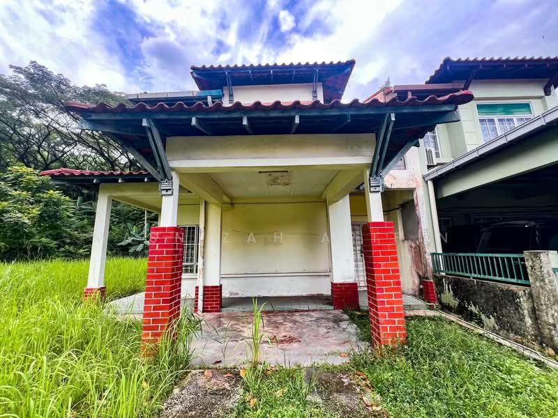 2-storey Terraced House for Sale in Alam Damai (Cheras) - Masnizah Arifin - Exterior - PropertyGuru.com.my
