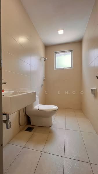 Semi-Detached House for Rent in Taman Anggun (Rawang) - Evelyn Khoo - Bathroom - PropertyGuru.com.my