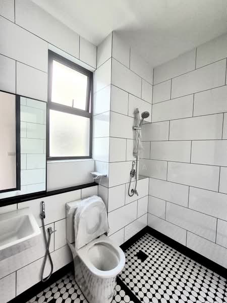 Semi-Detached House for Sale in Elmina (Shah Alam) - Adibah Salim - Bathroom - PropertyGuru.com.my