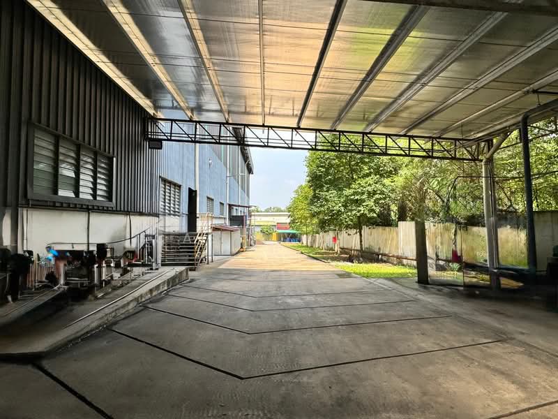 Kilang Berkembar untuk Dijual di Shah Alam (Selangor) - Cassey Lim - Exterior - PropertyGuru.com.my