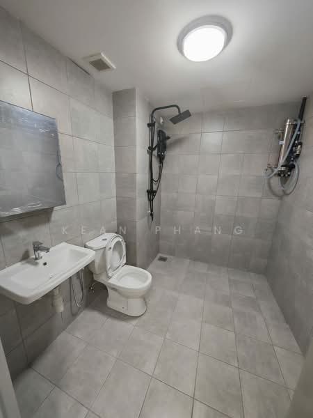 Servis Apartment untuk Disewa di One Equine - Kean Phang - Bathroom - PropertyGuru.com.my