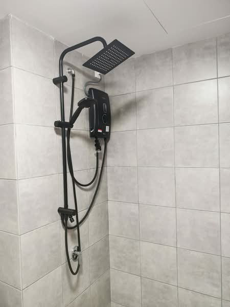 Servis Apartment untuk Disewa di One Equine - Kean Phang - Bathroom - PropertyGuru.com.my
