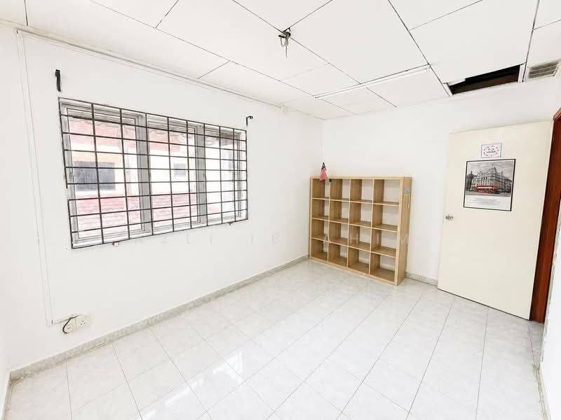 Rumah Teres 2 Tingkat untuk Dijual di Seksyen 19 (Shah Alam) - Azli Ibrahim - Interior - PropertyGuru.com.my