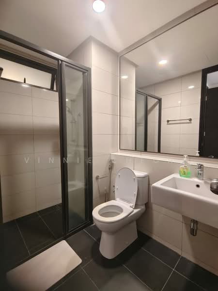 Service Residence for Sale at The Tamarind - Vinnie Cheong - Bathroom - PropertyGuru.com.my