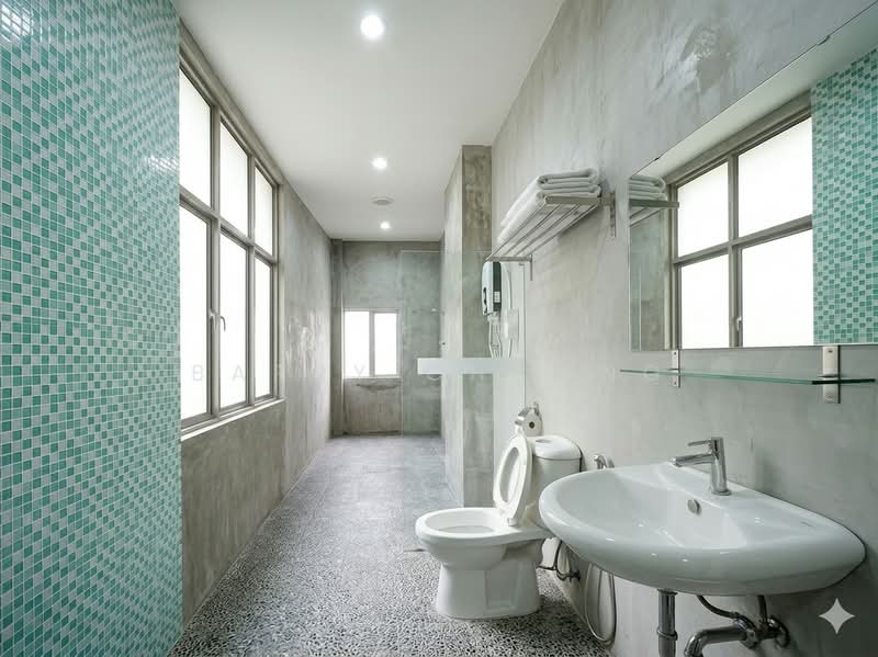 Hotel / Resort for Rent in CBD Perdana (Cyberjaya) - Barry Choong - Bathroom - PropertyGuru.com.my
