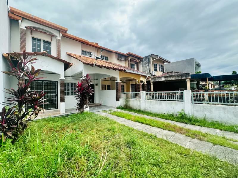 2-storey Terraced House for Sale in Alam Damai (Cheras) - Luqman Ramli - Exterior - PropertyGuru.com.my