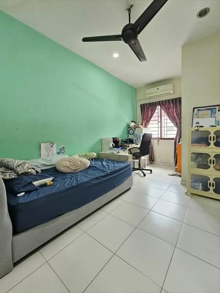 Rumah Teres 2 Tingkat untuk Dijual di Taman Setia Indah (Tebrau) - Elaine Chan - Bedroom - PropertyGuru.com.my