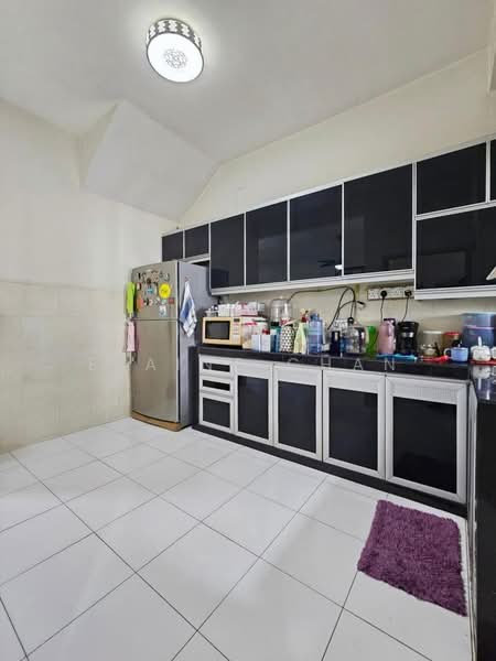 Rumah Teres 2 Tingkat untuk Dijual di Taman Setia Indah (Tebrau) - Elaine Chan - Kitchen - PropertyGuru.com.my