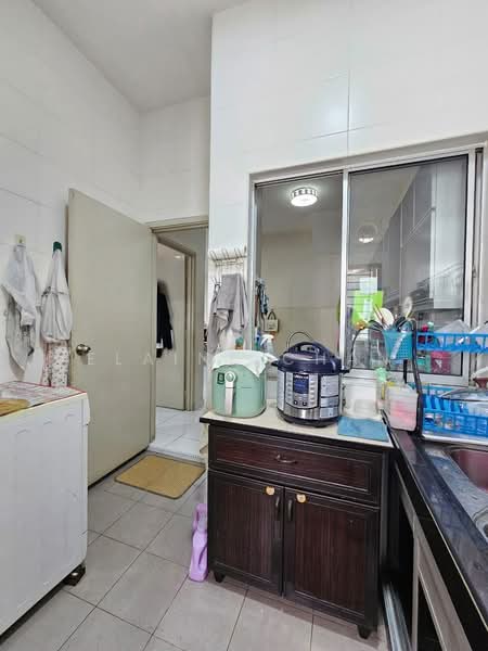 Rumah Teres 2 Tingkat untuk Dijual di Taman Setia Indah (Tebrau) - Elaine Chan - Kitchen - PropertyGuru.com.my