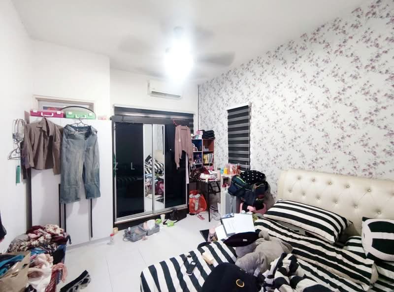 Rumah Teres 2 Tingkat untuk Dijual di Bangi (Selangor) - Azli Ibrahim - Bedroom - PropertyGuru.com.my