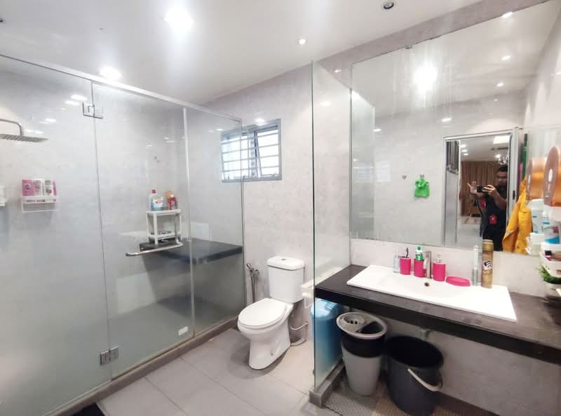 Rumah Teres 2 Tingkat untuk Dijual di Bangi (Selangor) - Azli Ibrahim - Bathroom - PropertyGuru.com.my