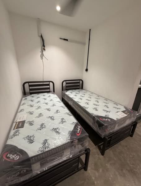 Kedai untuk Dijual di Bandar Baru Permas Jaya (Permas Jaya) - Ann . - Bedroom - PropertyGuru.com.my