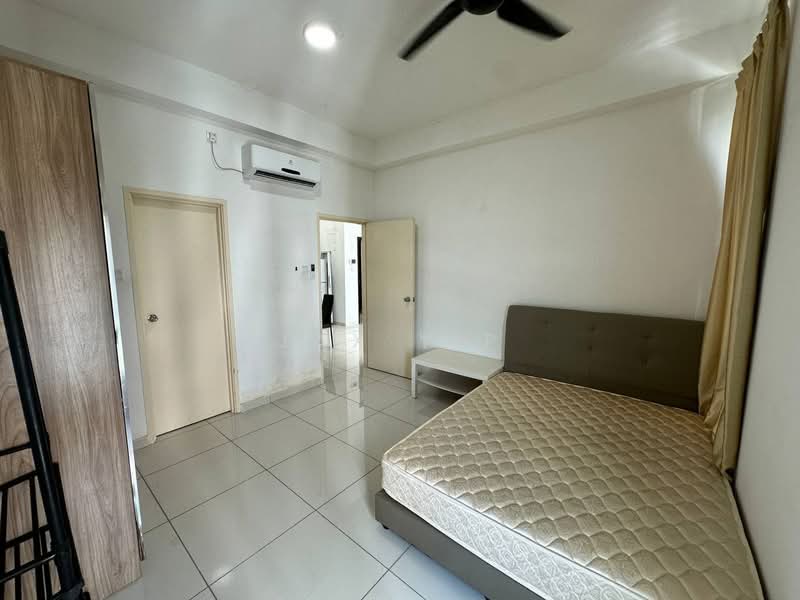 Service Residence for Rent at D'Summit Residences - Jax Yip - PropertyGuru.com.my